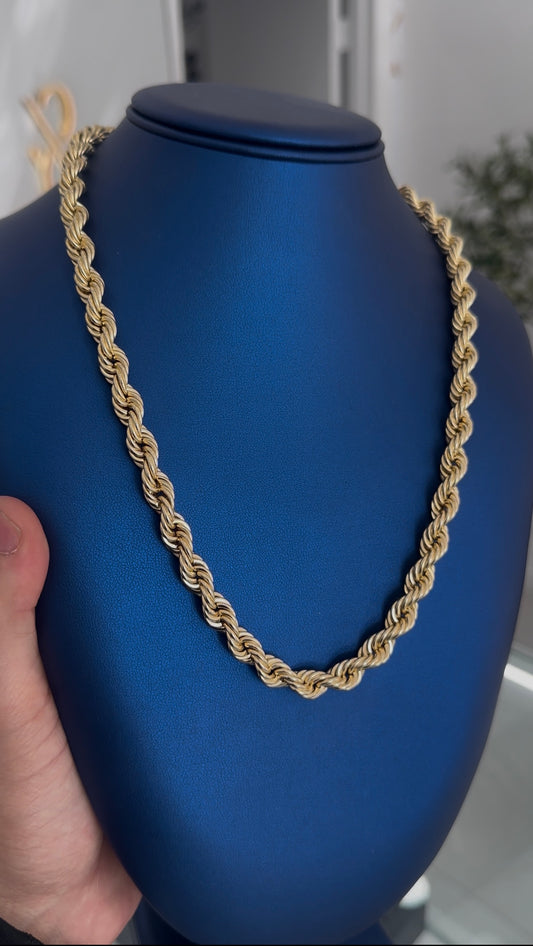 Rope chain (hollow) with 10k Christ pendant