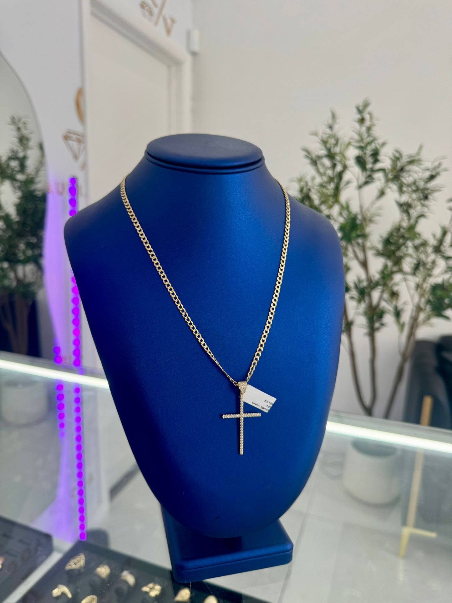 Hammered Chain and 10k Cross Pendant