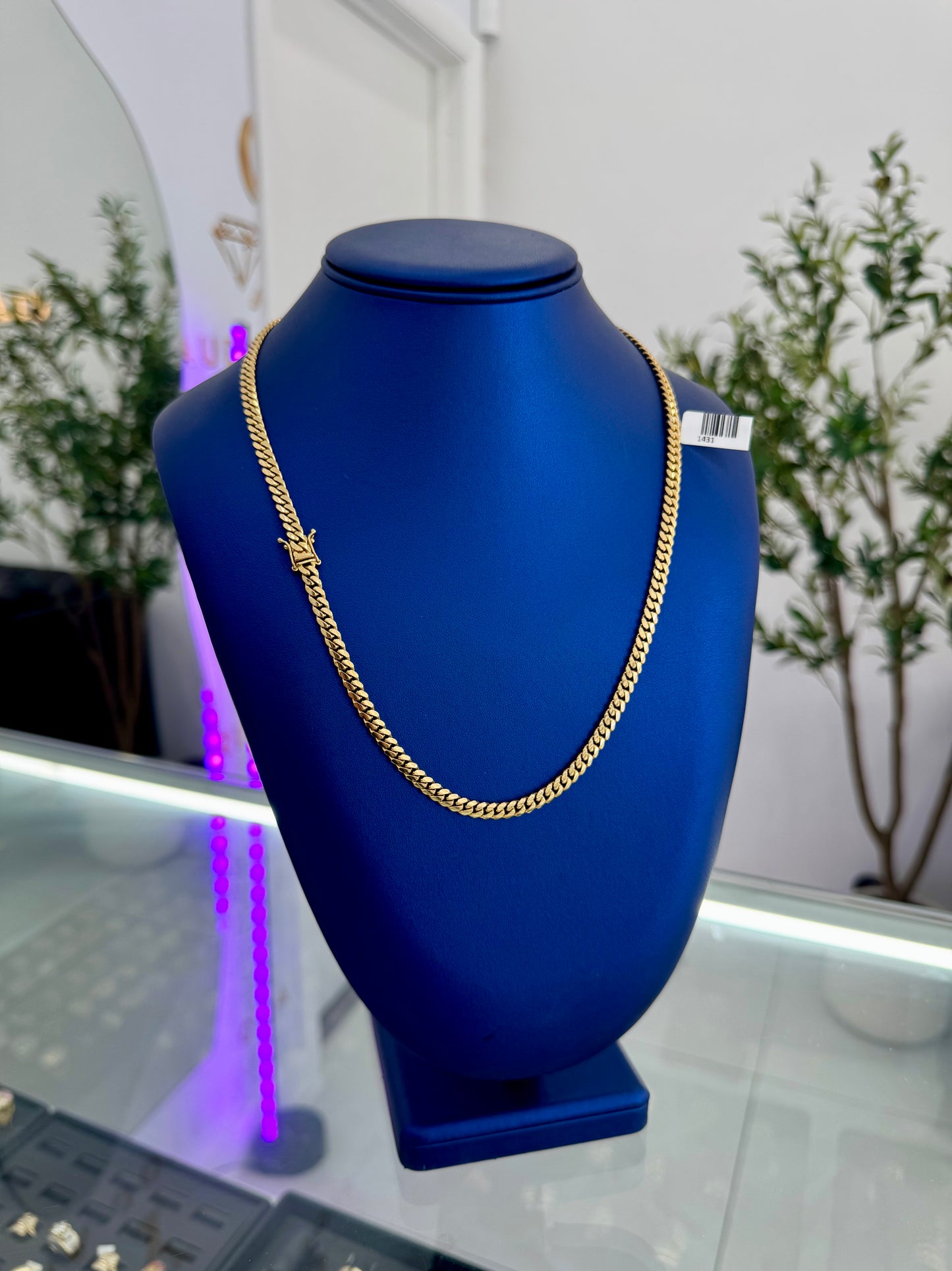 Solid 10k Cuban Chain