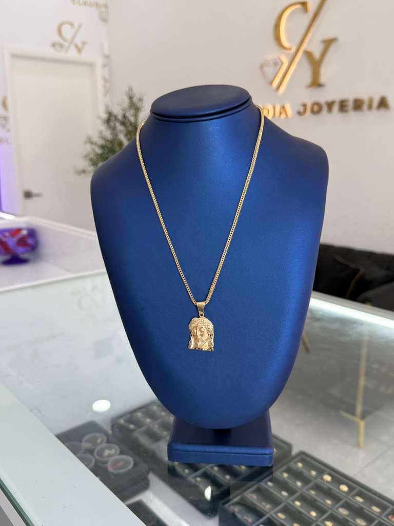 Franco Chain And Christ Pendant 10k