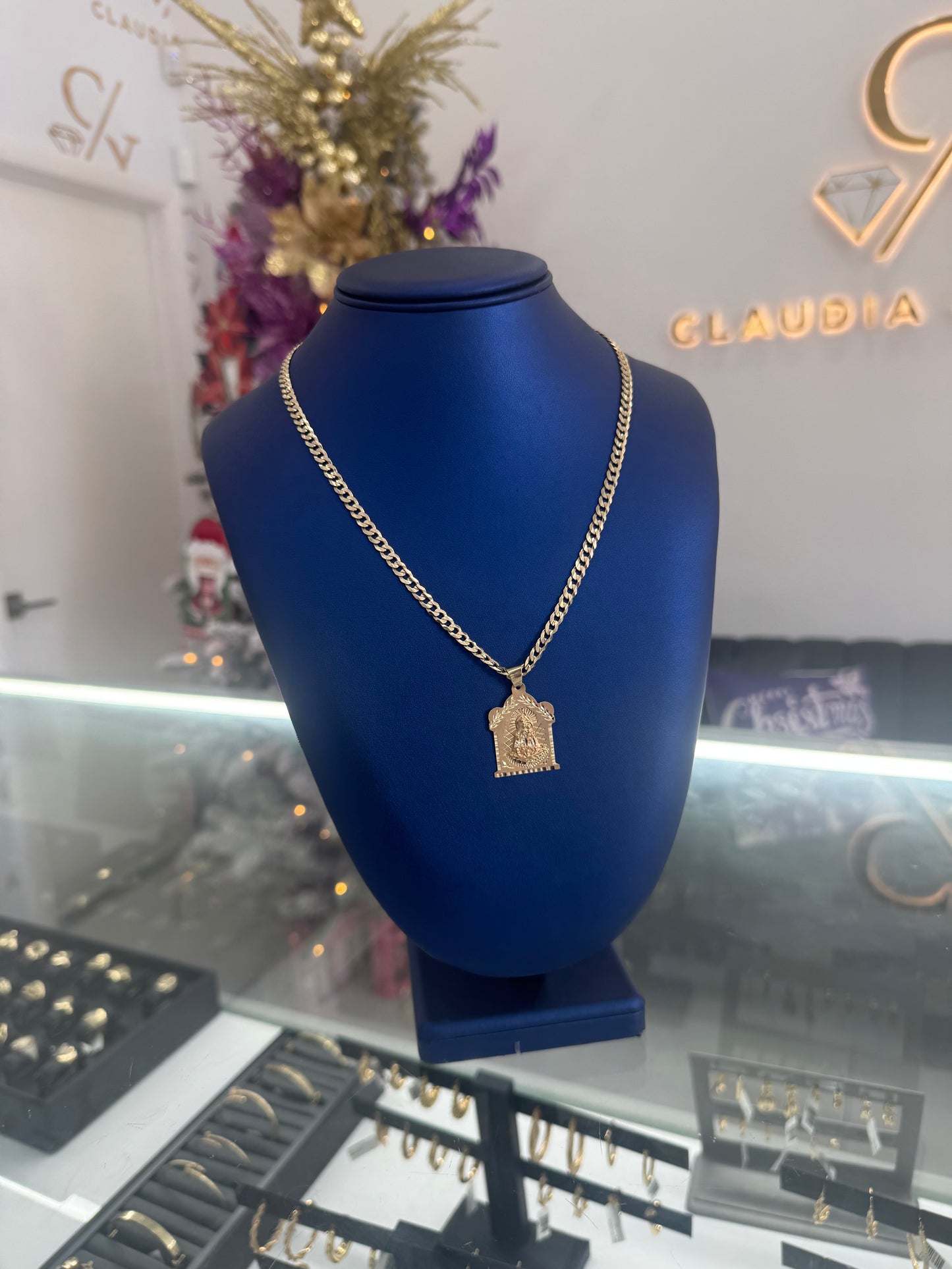 Chain 10k Pendant 10k