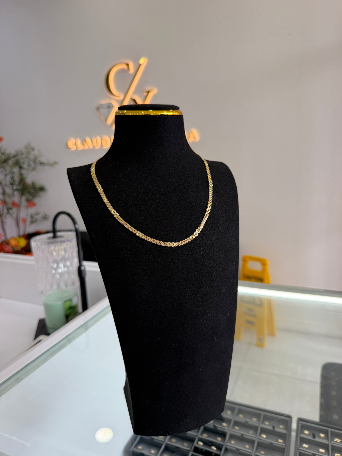 10k Gold Infinity Choker