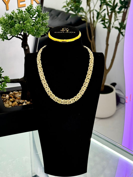 Visantina 10k Choker